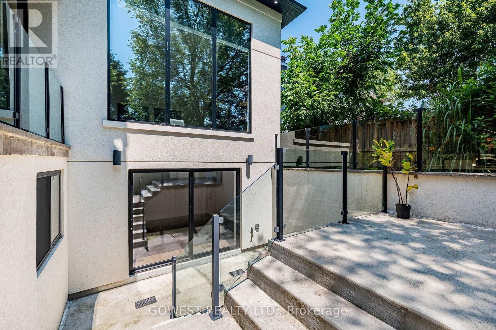 402 Niar Avenue, Mississauga, Ontario  L5G 1W3 - Photo 43 - W13629688