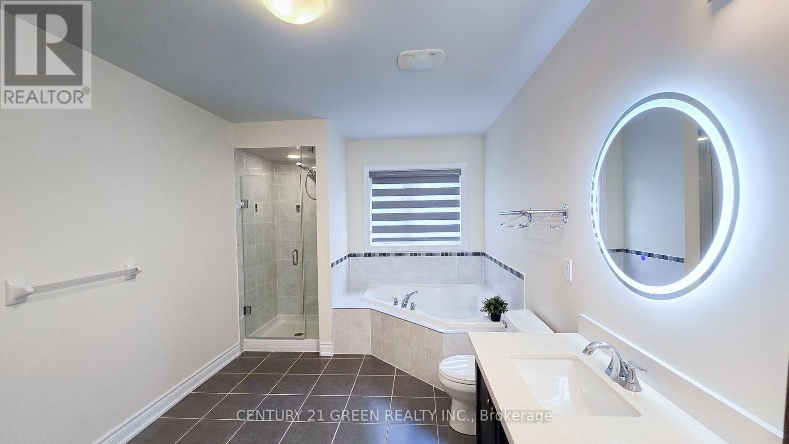 61 Magdalan Crescent, Richmond Hill, Ontario  L4E 0W4 - Photo 26 - N13623708
