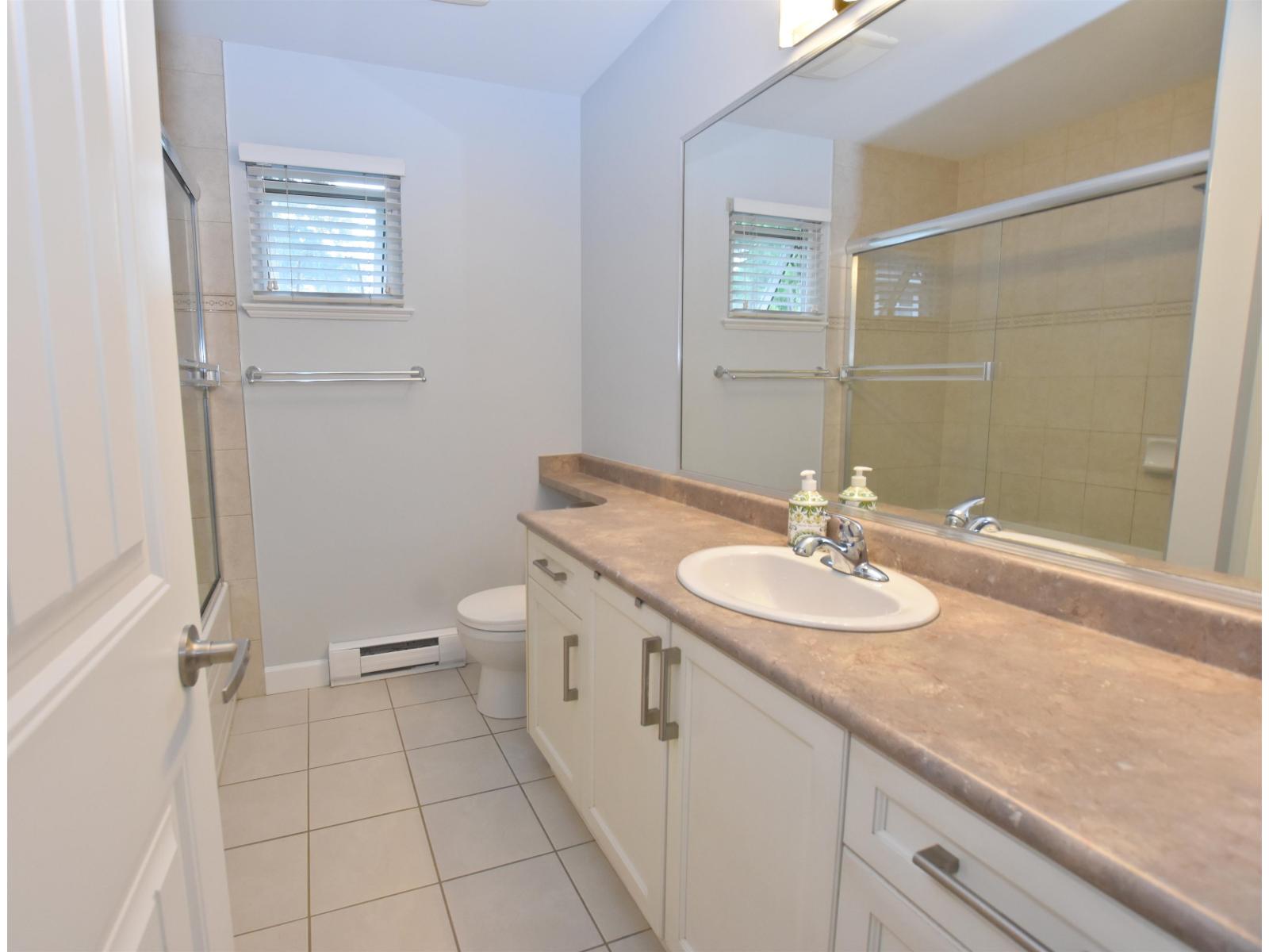 15402 96a Avenue, Surrey, British Columbia  V3R 7H2 - Photo 8 - R3149964