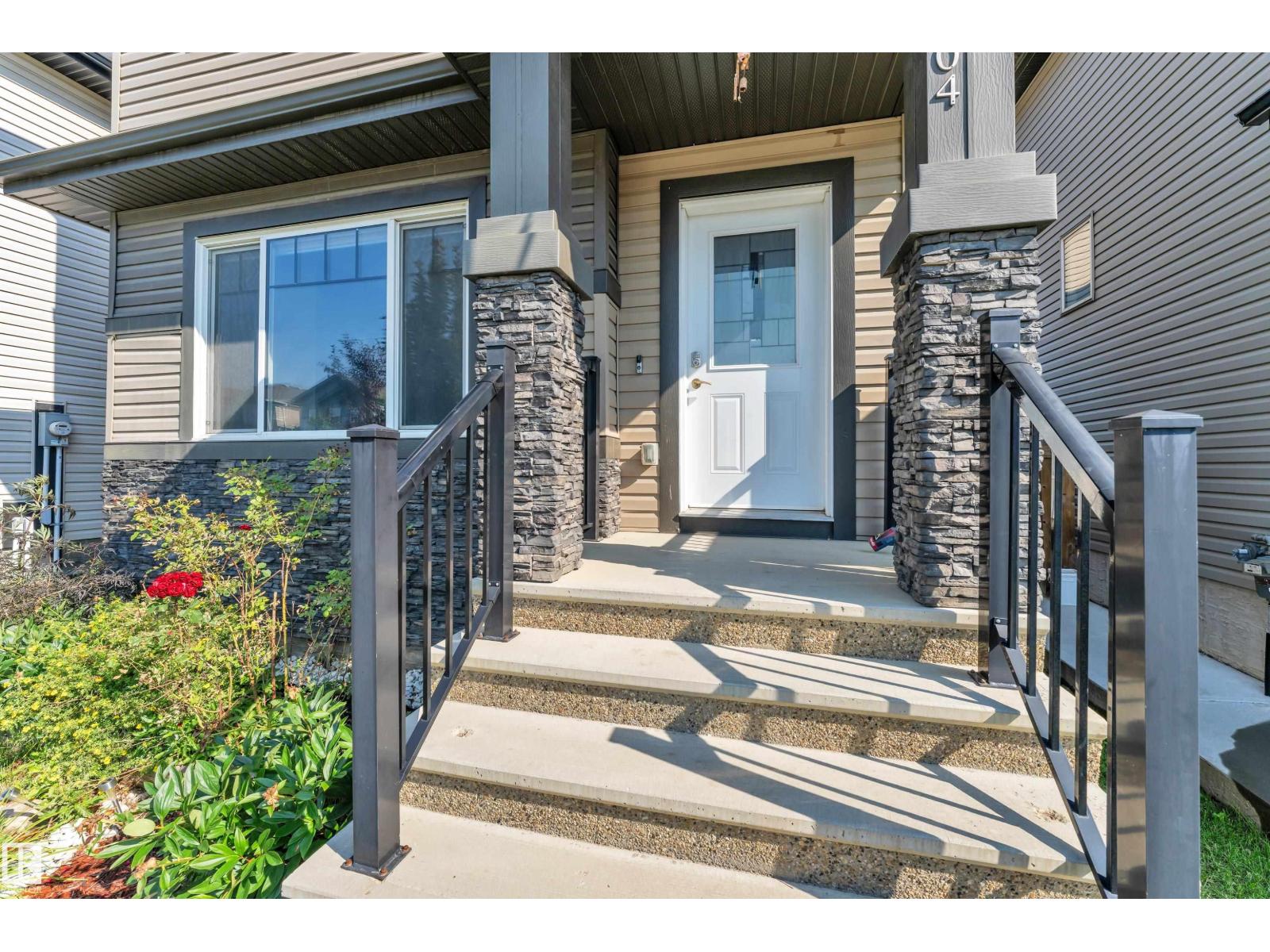 2604 20 Av NW, Edmonton, Alberta  T6T 0Y7 - Photo 5 - E4501823