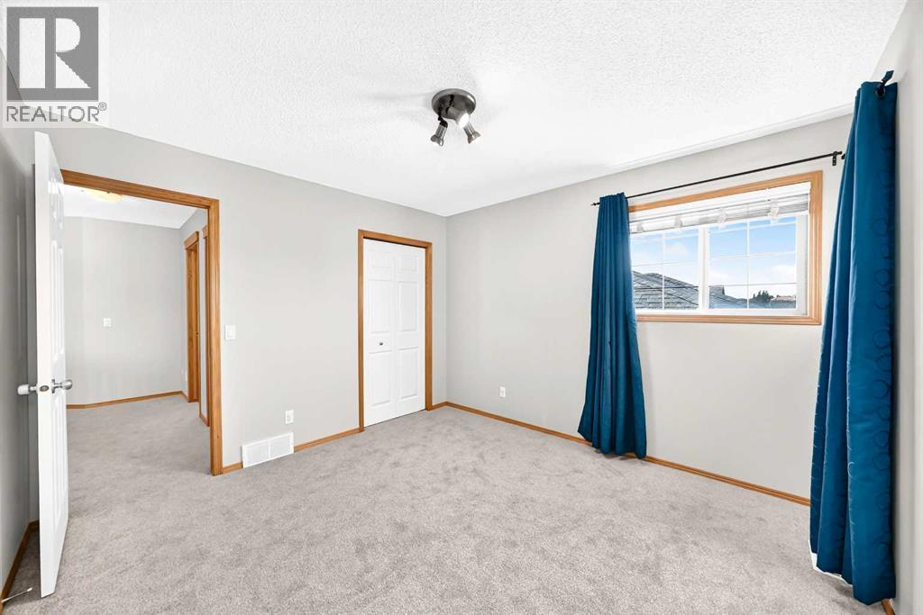 83 Edgeridge Close NW, Calgary, Alberta  T3A 6K5 - Photo 31 - A2327556