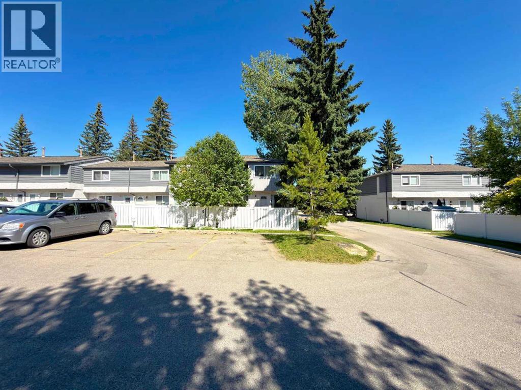 90, 999 Canyon Meadows Drive SW, Calgary, Alberta  T2W 2S6 - Photo 20 - A2328678