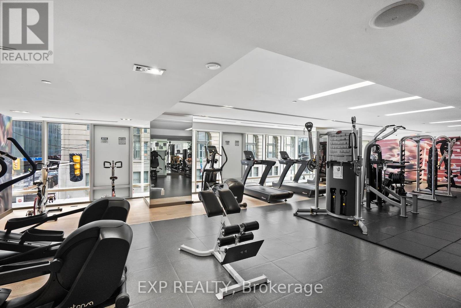 3510 - 8 The Esplanade, Toronto, Ontario  M5E 0A6 - Photo 22 - C13629692