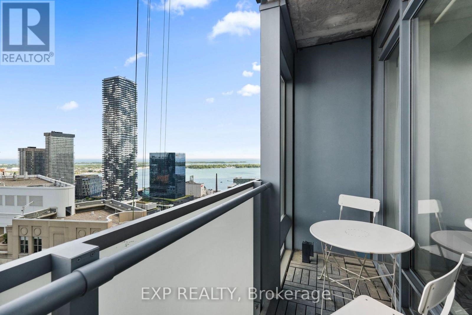 3510 - 8 The Esplanade, Toronto, Ontario  M5E 0A6 - Photo 4 - C13629692