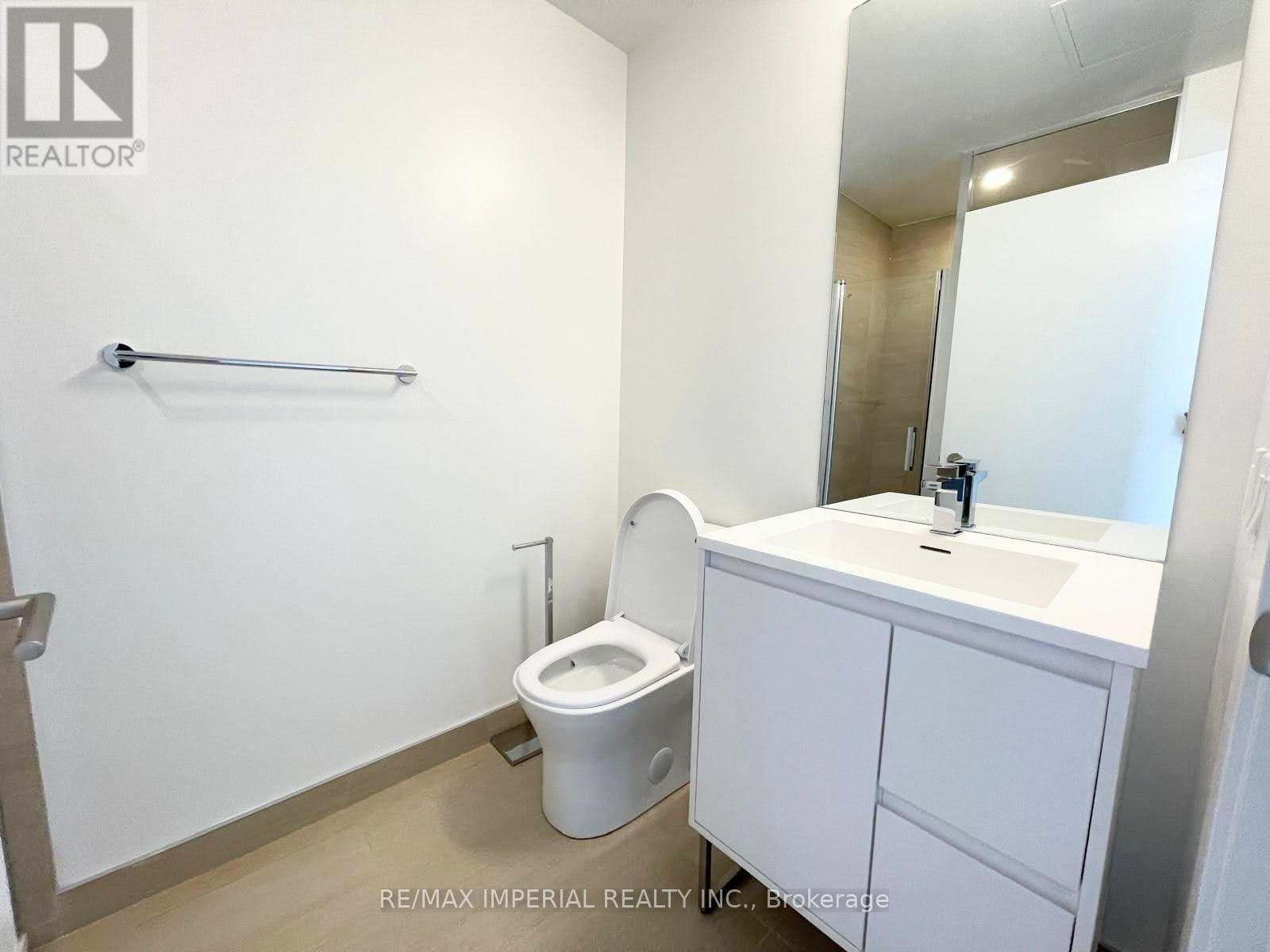 1815 - 1 Quarrington Lane, Toronto, Ontario  M3C 0S4 - Photo 17 - C13629706