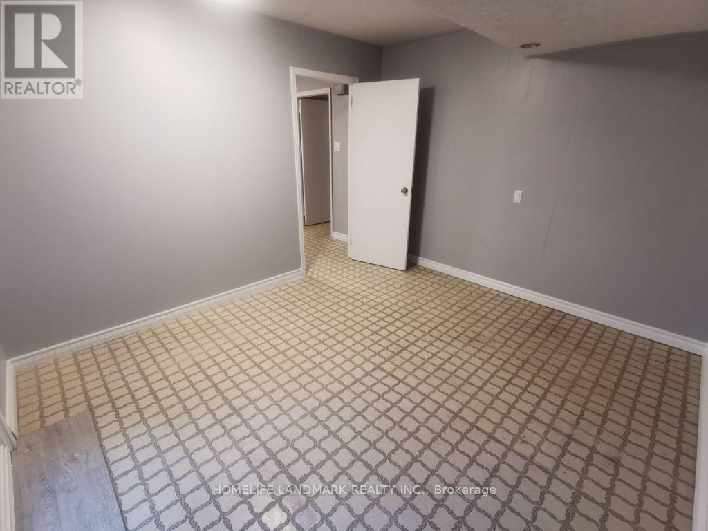16 Nortonville Drive, Toronto, Ontario  M1T 2G8 - Photo 21 - E13629700