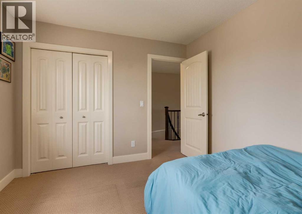 98 Royal Ridge Mount NW, Calgary, Alberta  T3G 5Z3 - Photo 26 - A2324032