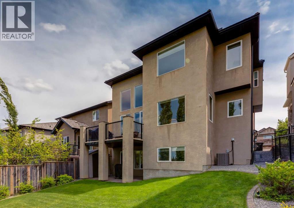 98 Royal Ridge Mount NW, Calgary, Alberta  T3G 5Z3 - Photo 37 - A2324032
