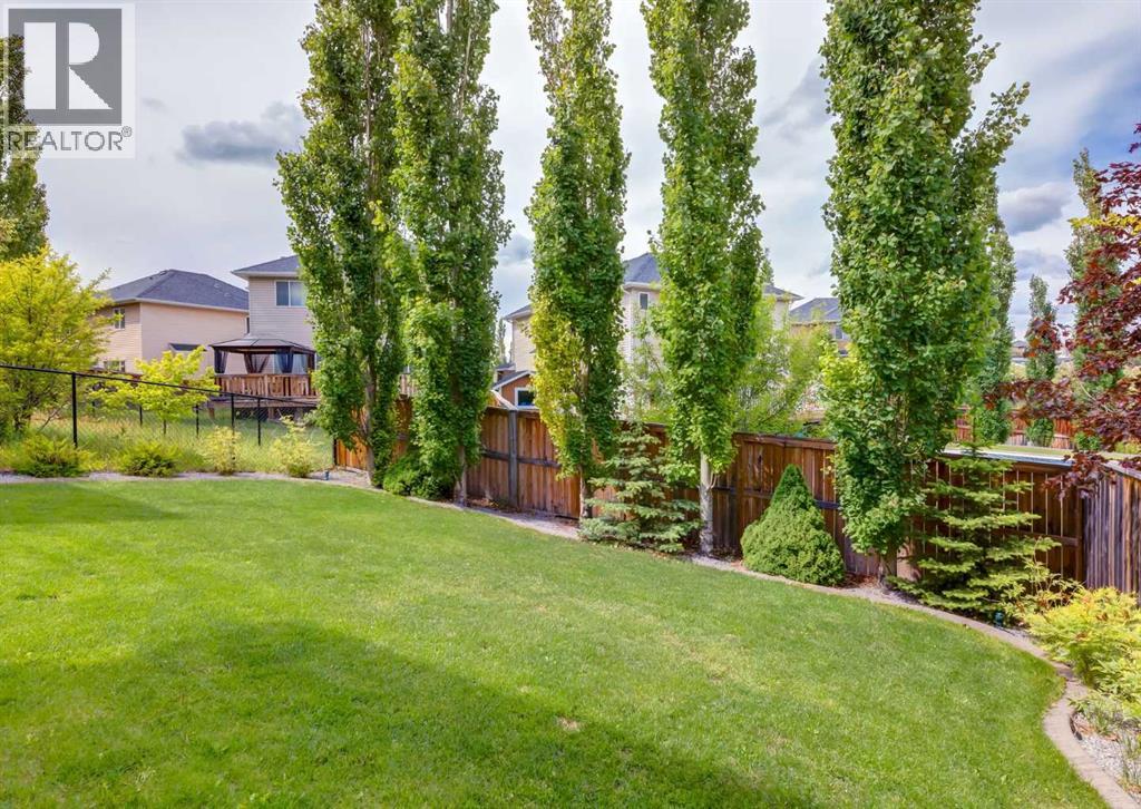 98 Royal Ridge Mount NW, Calgary, Alberta  T3G 5Z3 - Photo 39 - A2324032