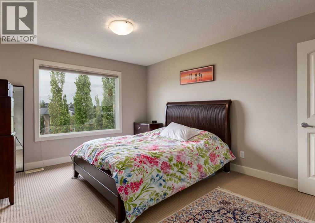 98 Royal Ridge Mount NW, Calgary, Alberta  T3G 5Z3 - Photo 20 - A2324032
