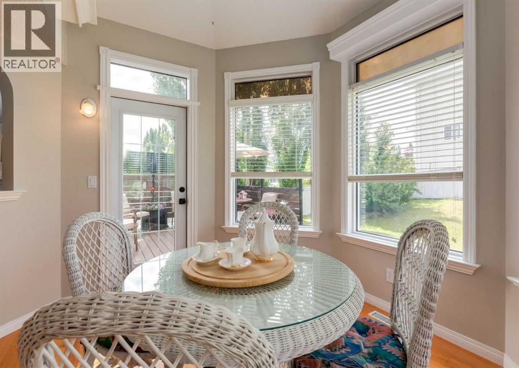 63 Arbour Lake Drive NW, Calgary, Alberta  T3G 4A2 - Photo 13 - A2330937