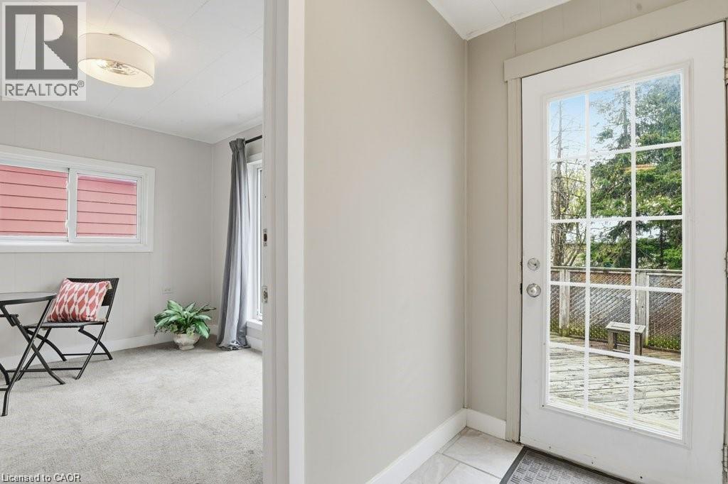 391 Douro Street, Stratford, Ontario  N5A 3S8 - Photo 8 - 40852748