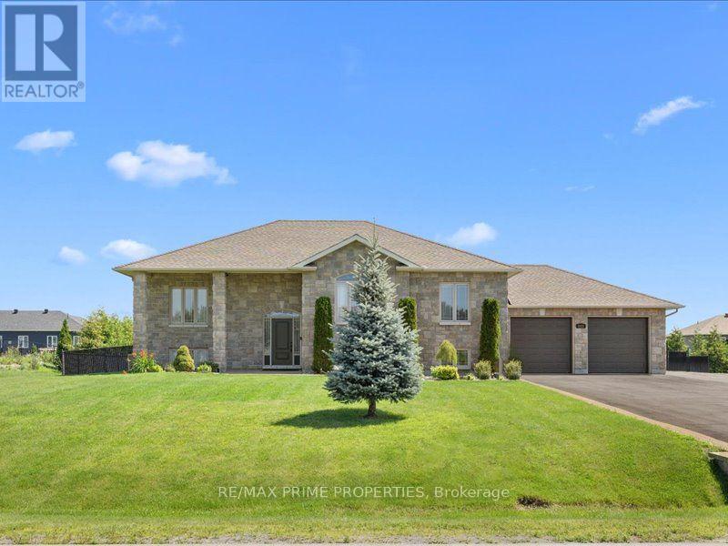 3421 SUMMERBREEZE DRIVE, Ottawa, Ontario