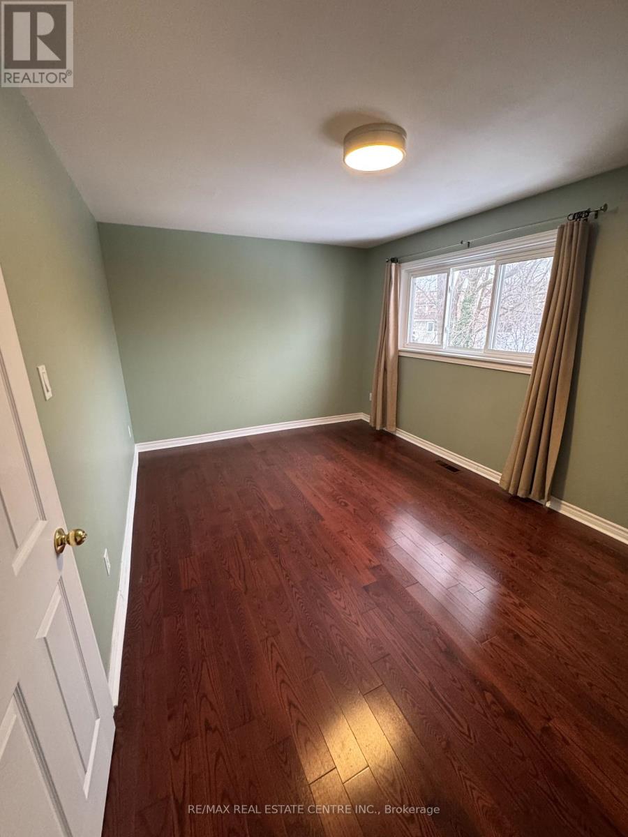 -Upper Level - 1025 Blairholm Avenue, Mississauga, Ontario  L5C 1G5 - Photo 10 - W13629712