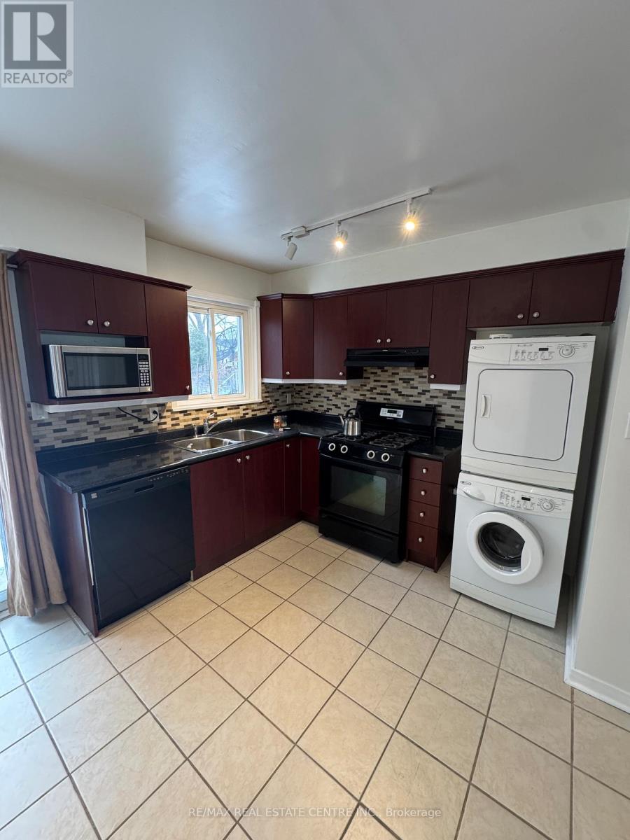 -Upper Level - 1025 Blairholm Avenue, Mississauga, Ontario  L5C 1G5 - Photo 7 - W13629712