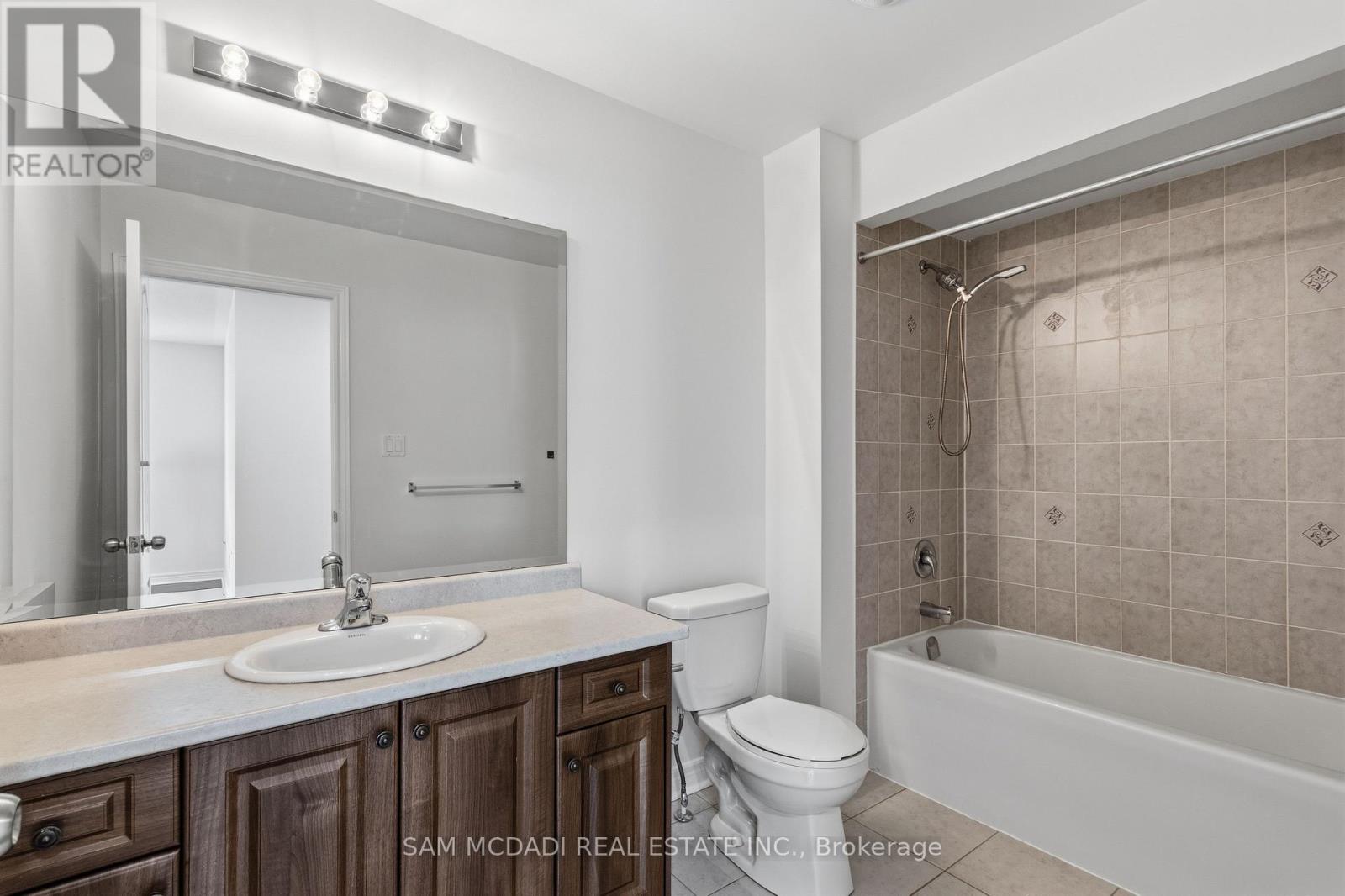 26 Montpelier Street, Brampton, Ontario  L6Y 6A6 - Photo 25 - W13629248