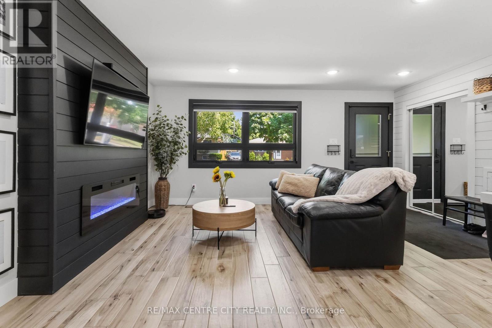 1082 Chippewa Drive, London East, Ontario  N5V 2T7 - Photo 10 - X13569978