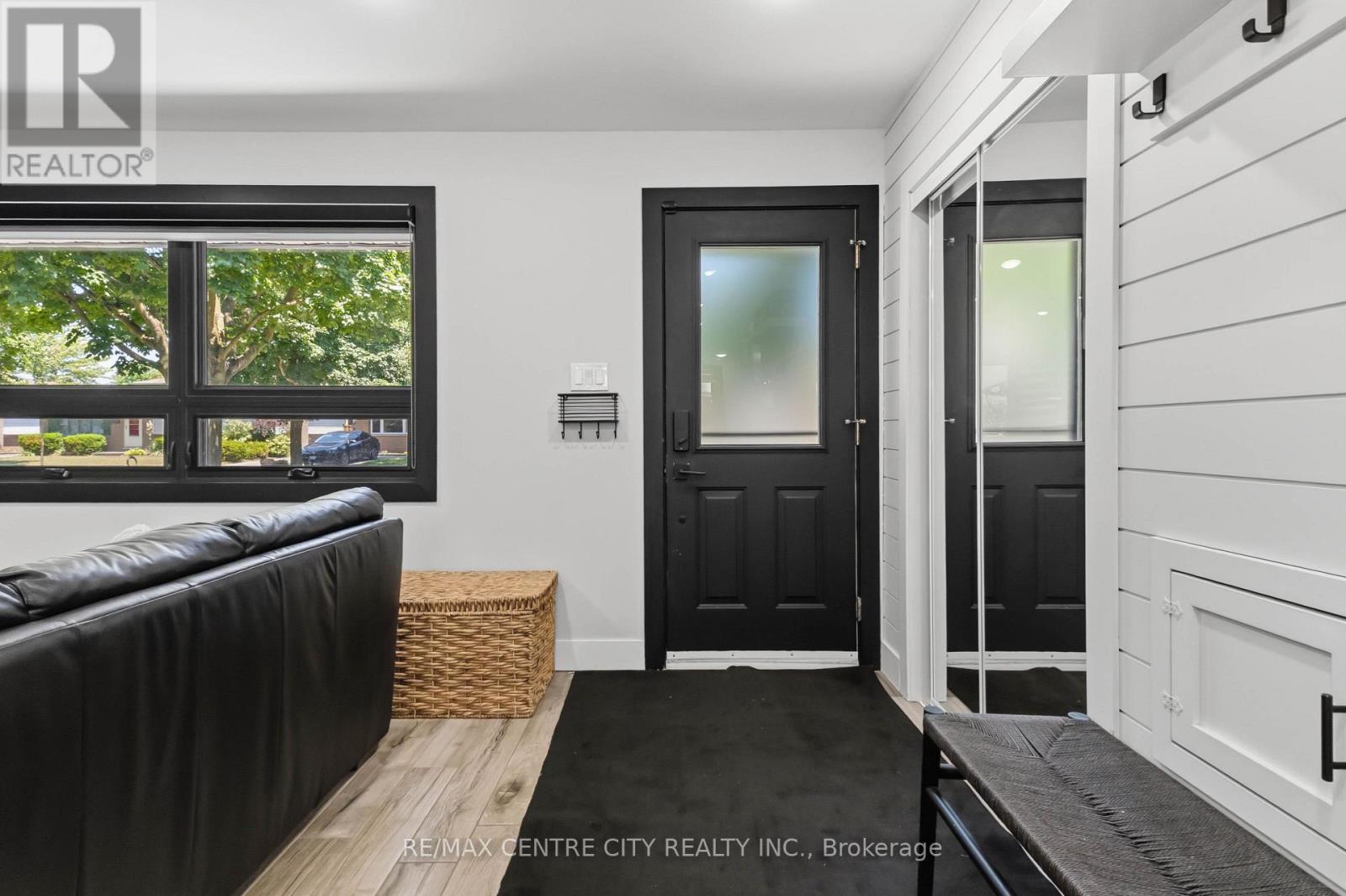 1082 Chippewa Drive, London East, Ontario  N5V 2T7 - Photo 6 - X13569978