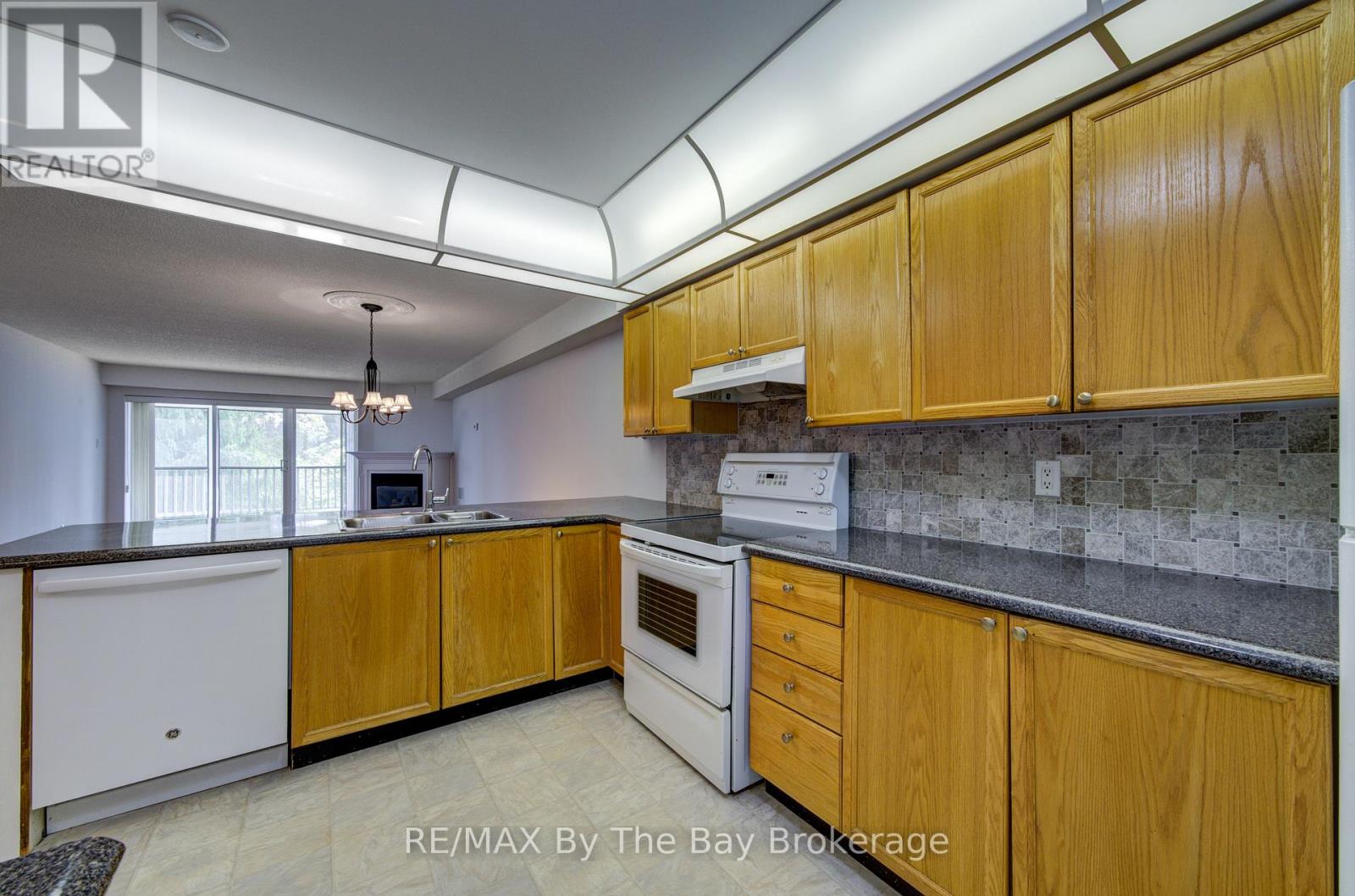 8 - 30 Mulligan Lane, Wasaga Beach, Ontario  L9Z 1C4 - Photo 10 - S13629740