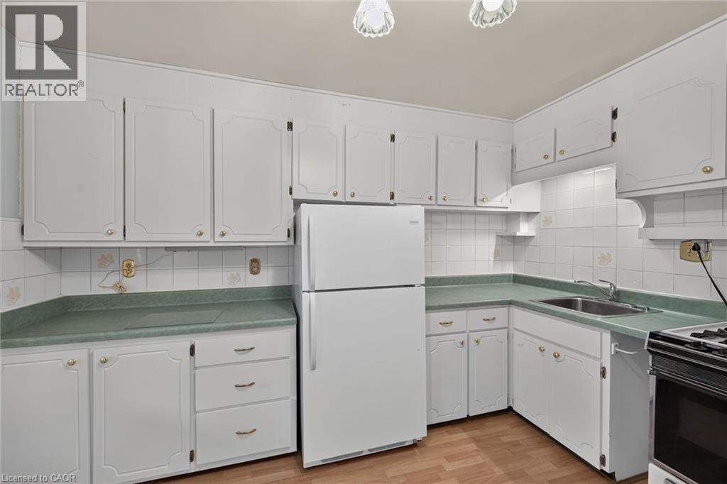 155 Newlands Avenue, Hamilton, Ontario  L8H 2T8 - Photo 17 - 40852808