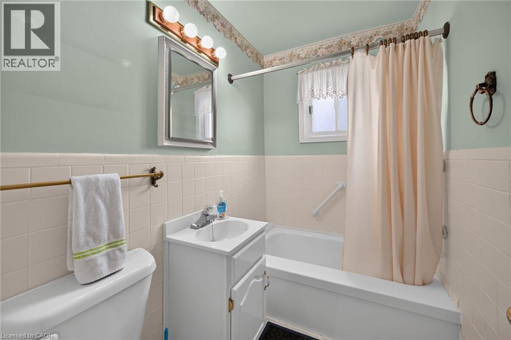 155 Newlands Avenue, Hamilton, Ontario  L8H 2T8 - Photo 22 - 40852808