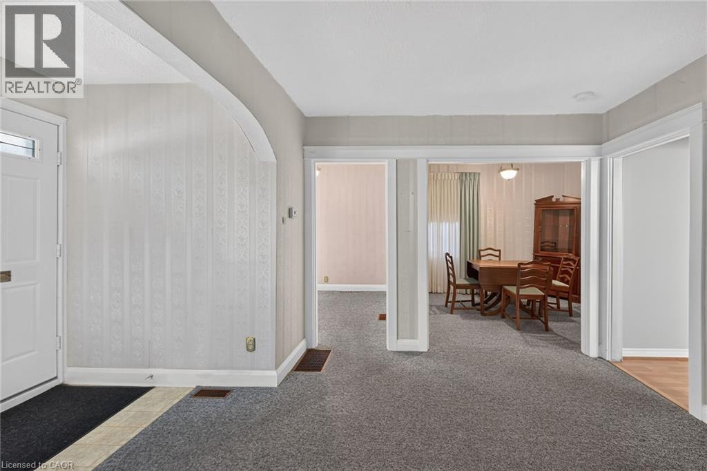 155 Newlands Avenue, Hamilton, Ontario  L8H 2T8 - Photo 7 - 40852808