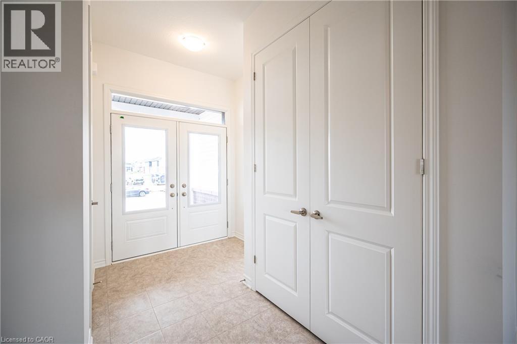 319 Rosenberg Way, Kitchener, Ontario  N2E 3Y2 - Photo 3 - 40852729
