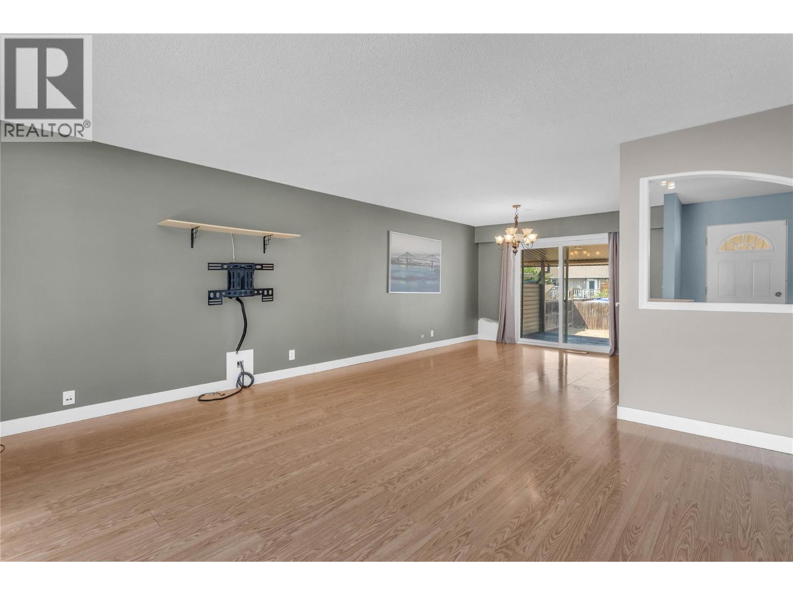 240 Petch Road, Kelowna, British Columbia  V1X 3S4 - Photo 7 - 10396497