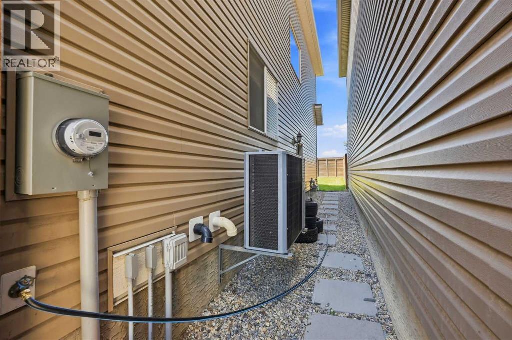 107 Savanna Way NE, Calgary, Alberta  T3J 0Y6 - Photo 39 - A2324939