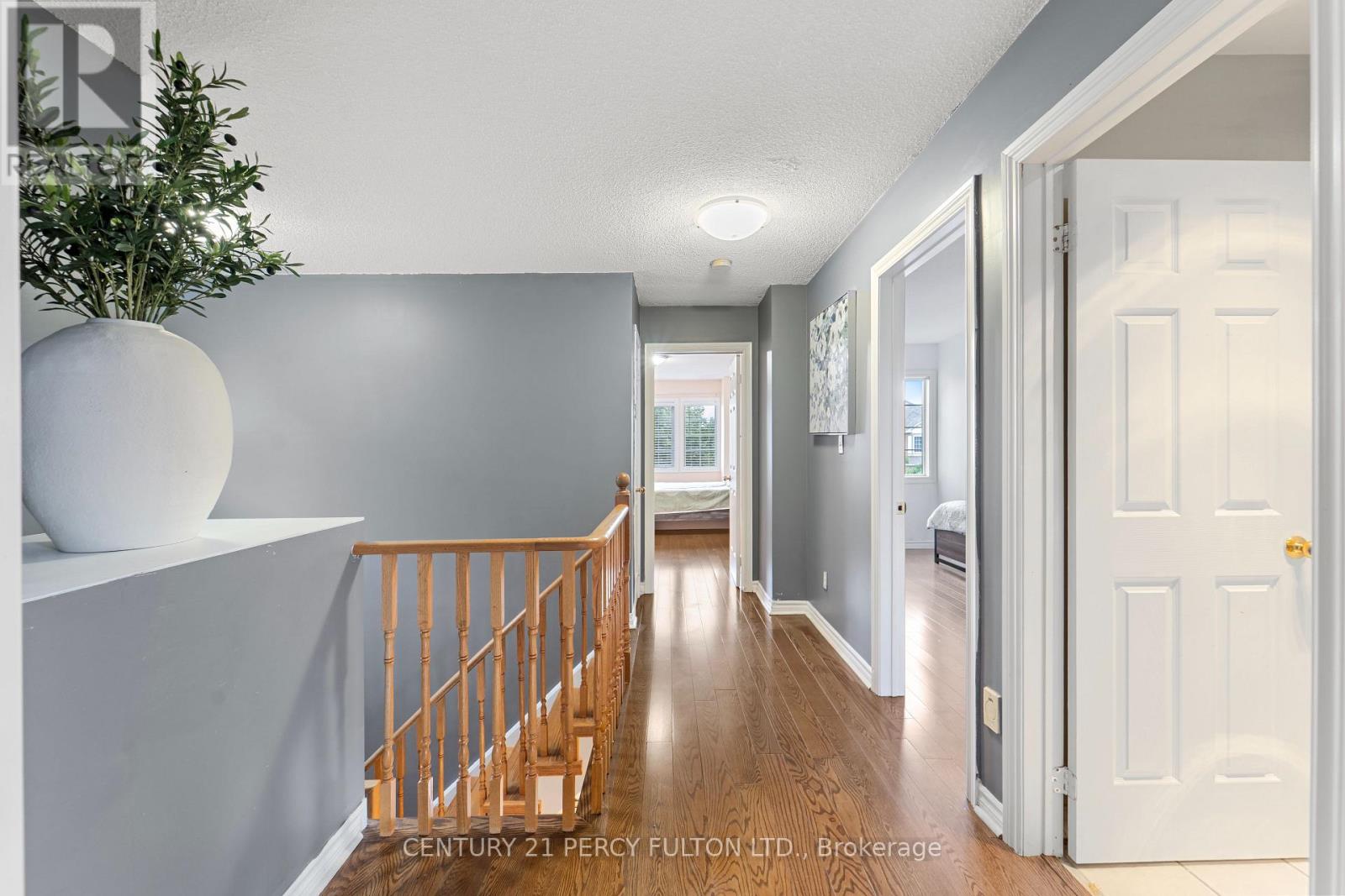 35 Weldon Street, Whitby, Ontario  L1R 2T5 - Photo 15 - E13629738