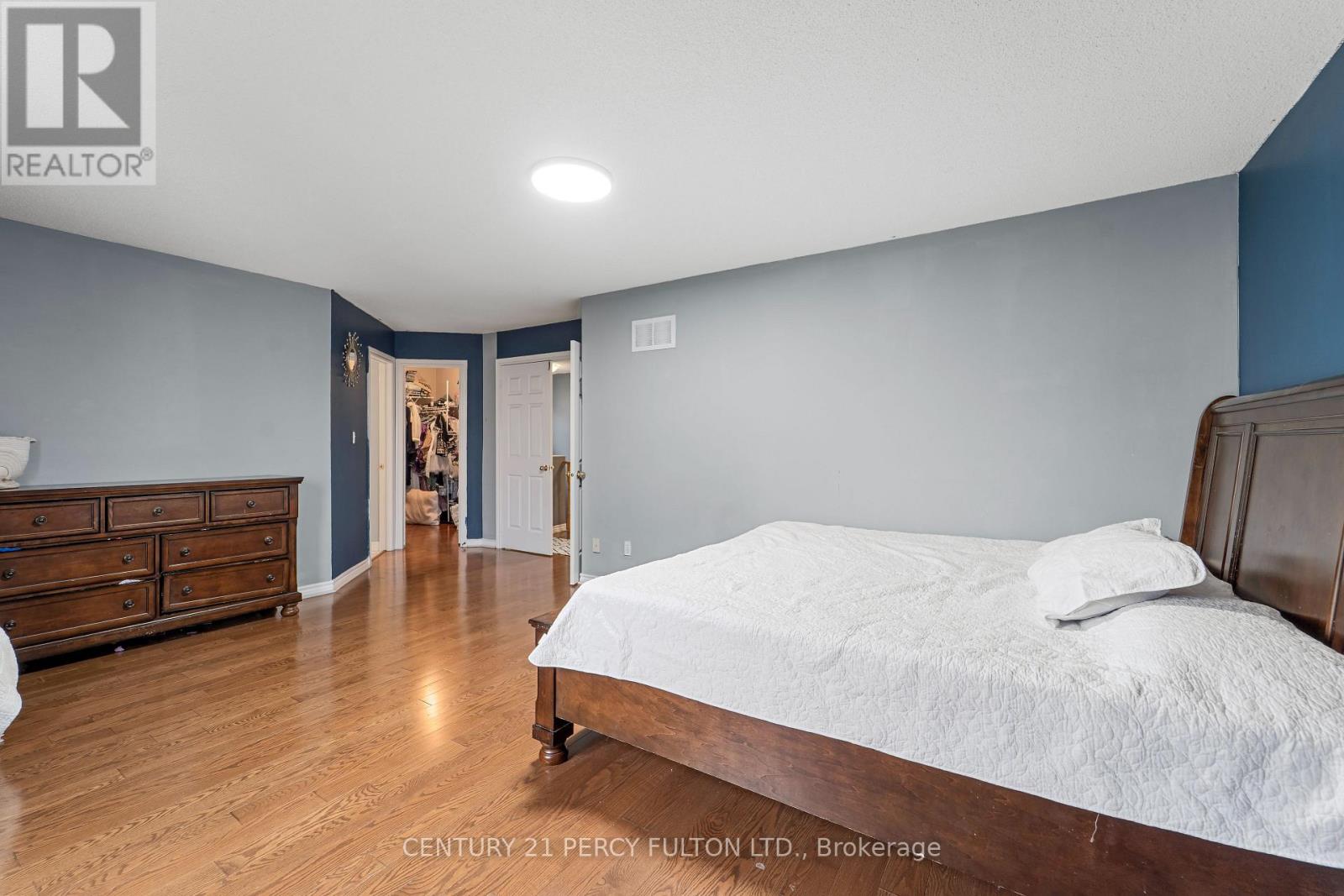35 Weldon Street, Whitby, Ontario  L1R 2T5 - Photo 24 - E13629738