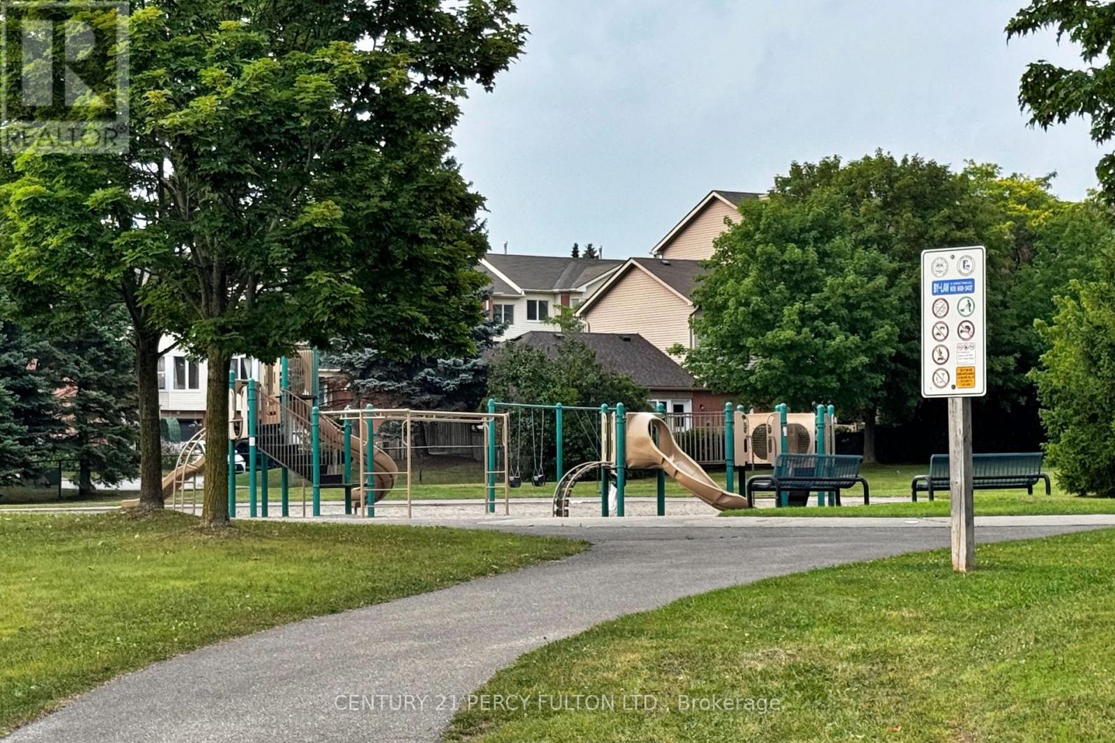 35 Weldon Street, Whitby, Ontario  L1R 2T5 - Photo 31 - E13629738