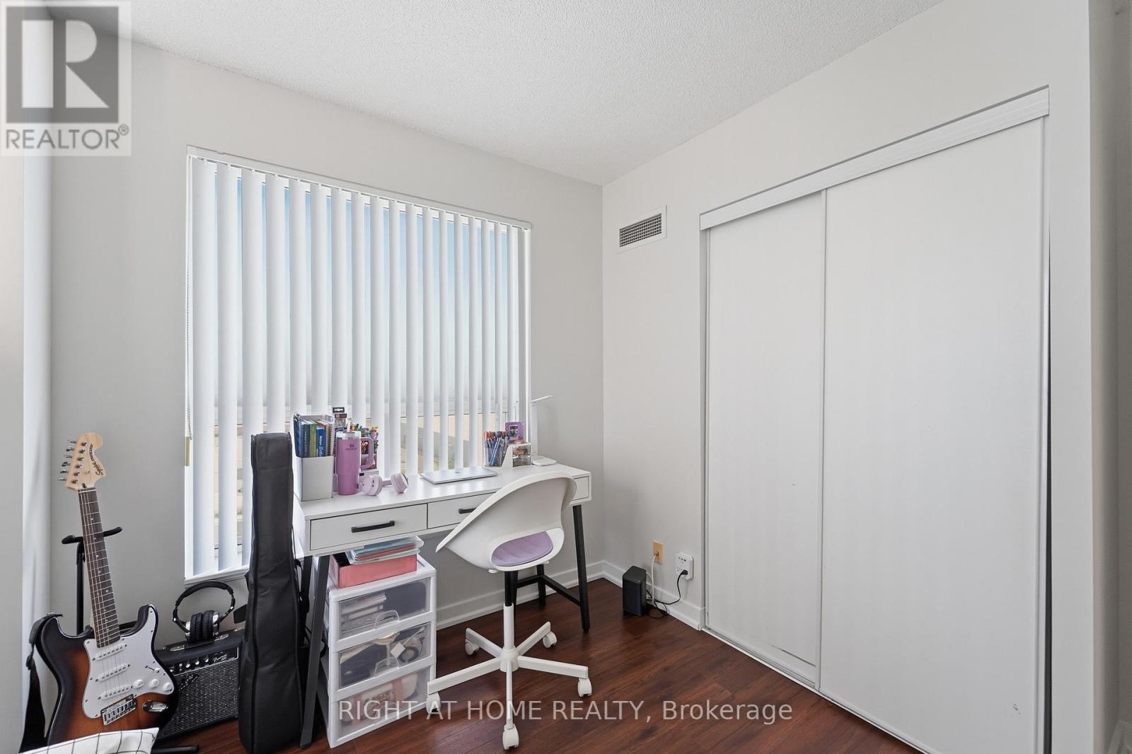 1612 - 38 Lee Centre Drive, Toronto, Ontario  M1H 3J7 - Photo 12 - E13629750