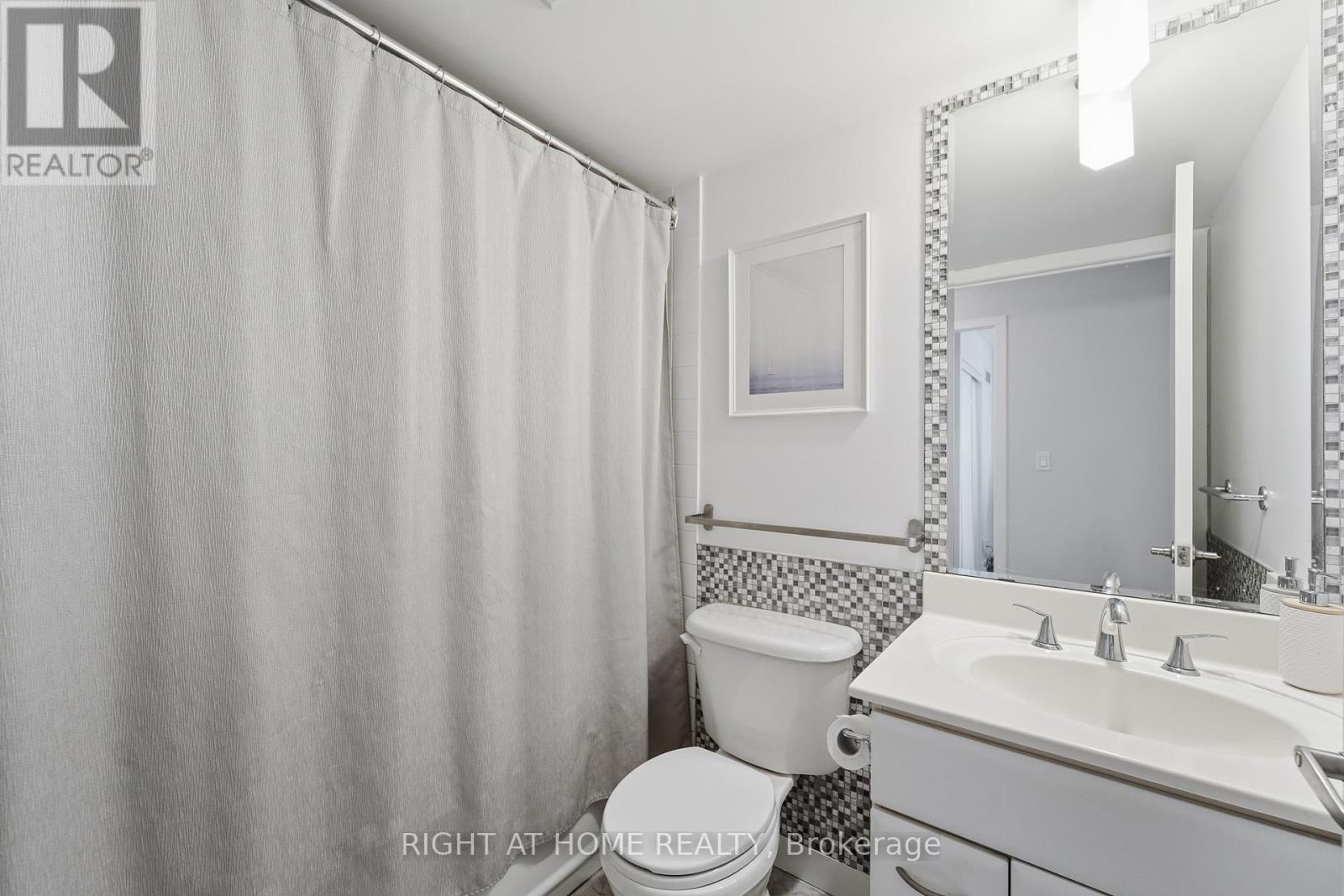 1612 - 38 Lee Centre Drive, Toronto, Ontario  M1H 3J7 - Photo 16 - E13629750