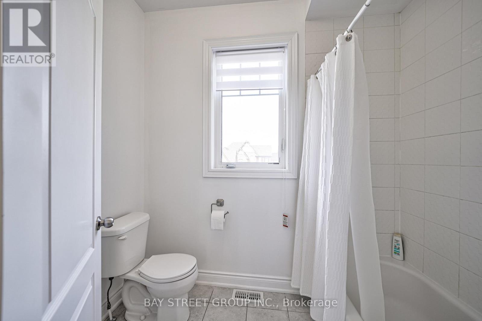 23 Trail Boulevard, Springwater, Ontario  L9X 0S3 - Photo 28 - S13629746