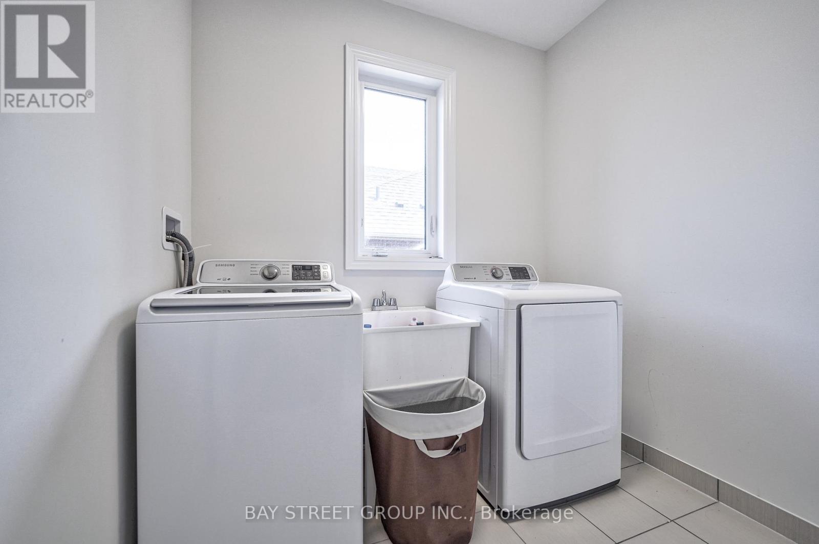 23 Trail Boulevard, Springwater, Ontario  L9X 0S3 - Photo 33 - S13629746