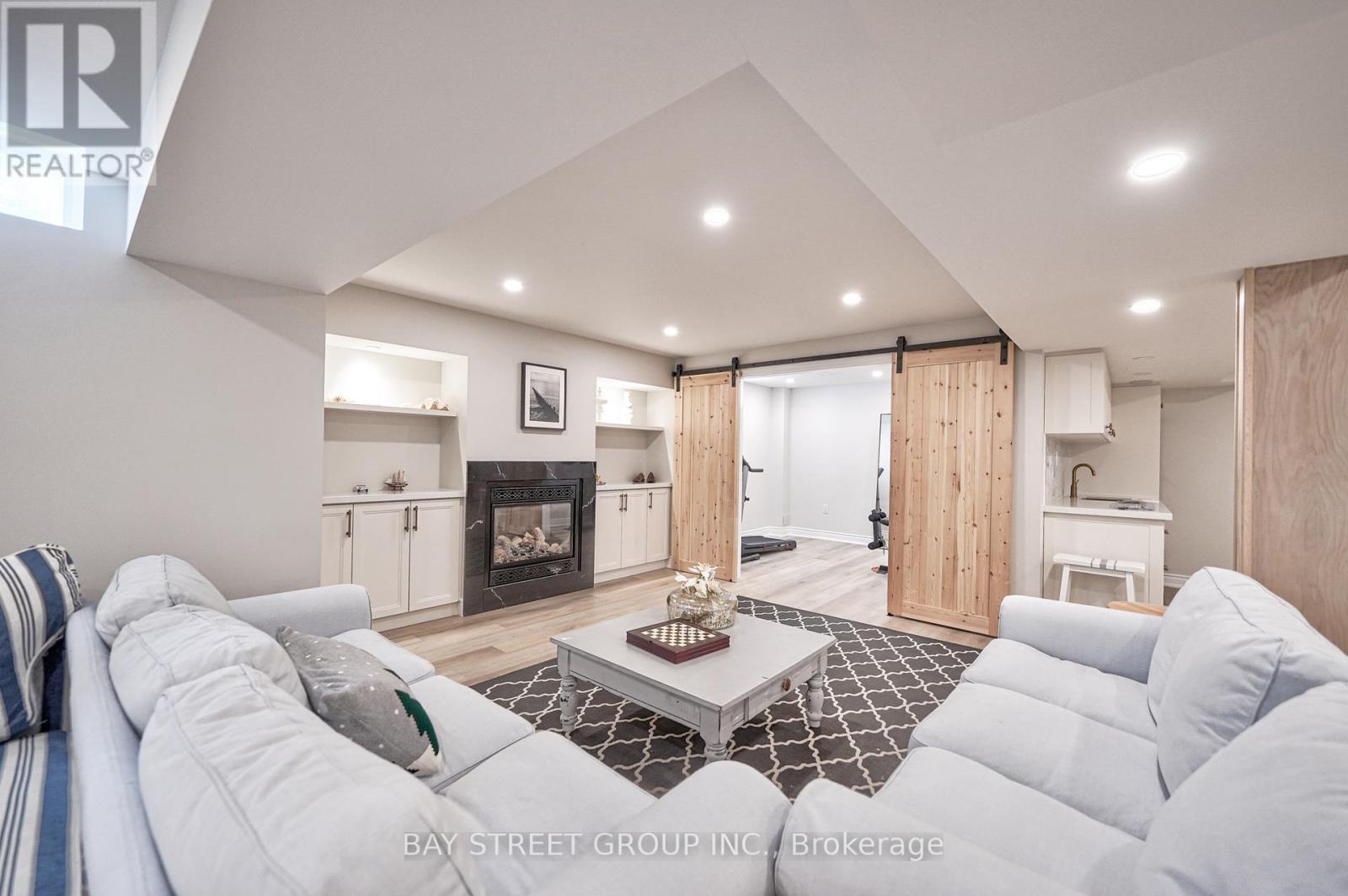 23 Trail Boulevard, Springwater, Ontario  L9X 0S3 - Photo 39 - S13629746