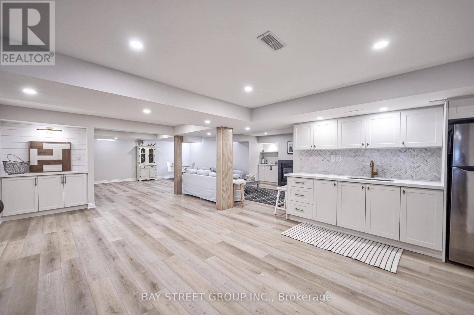 23 Trail Boulevard, Springwater, Ontario  L9X 0S3 - Photo 43 - S13629746