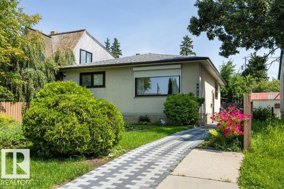 9823 151 ST NW, Edmonton, Alberta