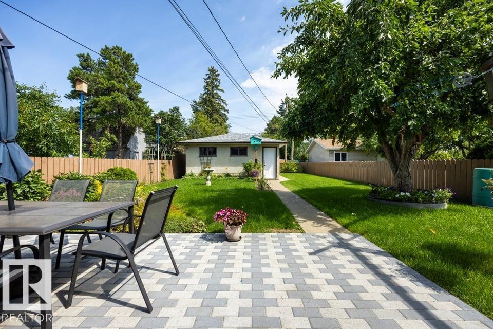 9823 151 St NW, Edmonton, Alberta  T5P 1S9 - Photo 3 - E4501825
