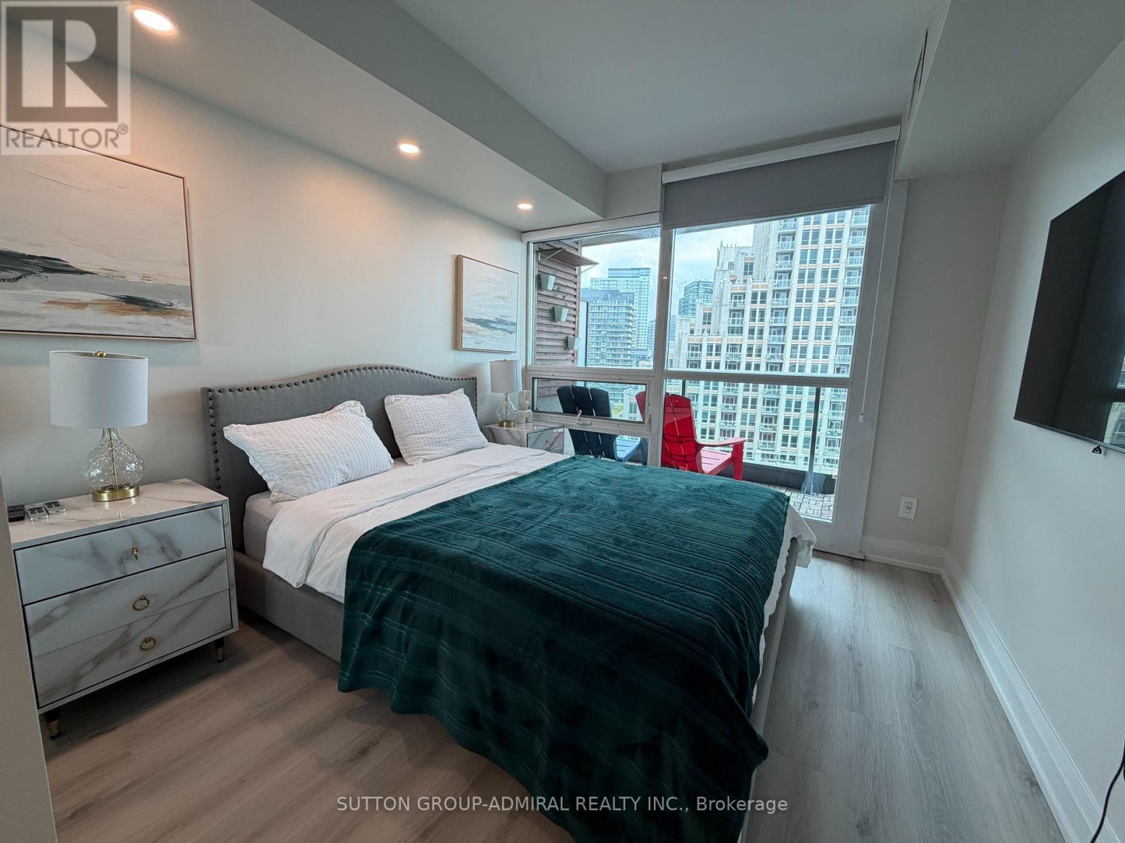 1602 - 215 Fort York Boulevard, Toronto, Ontario  M5V 4A2 - Photo 6 - C13622218