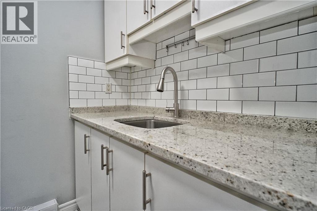 119 Cedar Street S Unit# 14, Kitchener, Ontario  N2G 3L6 - Photo 11 - 40852809