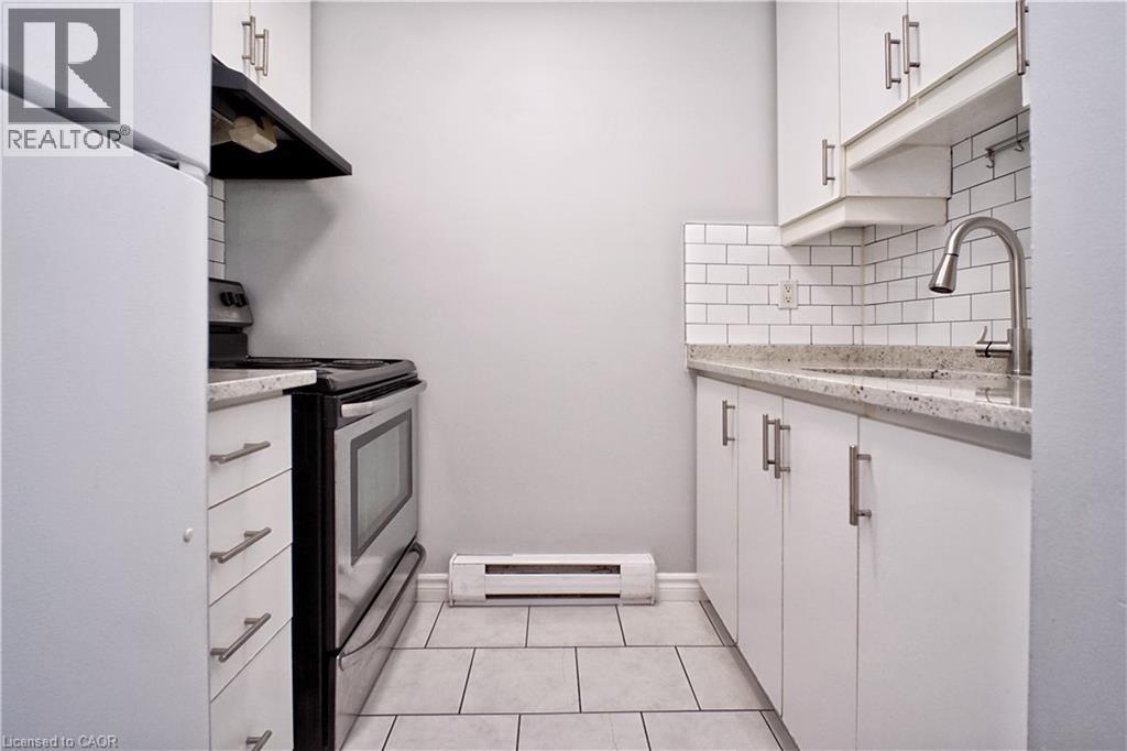 119 Cedar Street S Unit# 14, Kitchener, Ontario  N2G 3L6 - Photo 12 - 40852809