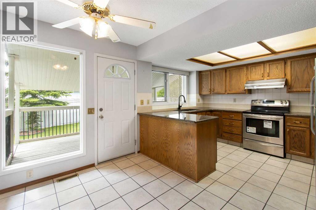 32 Del Rio Place NE, Calgary, Alberta  T1Y 6N4 - Photo 14 - A2333520