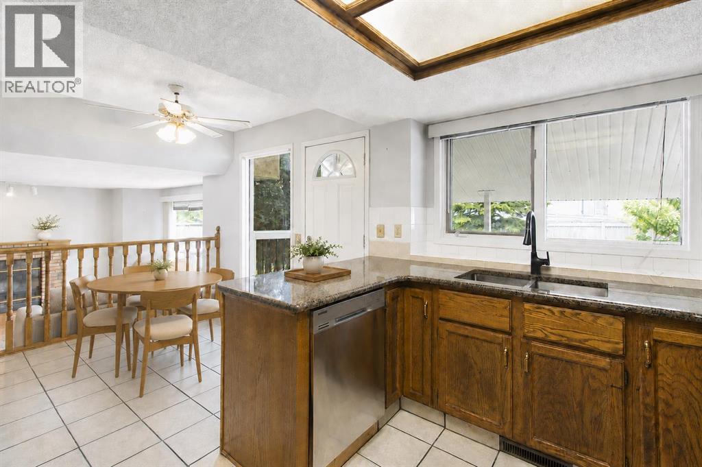 32 Del Rio Place NE, Calgary, Alberta  T1Y 6N4 - Photo 6 - A2333520