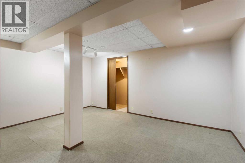 32 Del Rio Place NE, Calgary, Alberta  T1Y 6N4 - Photo 37 - A2333520