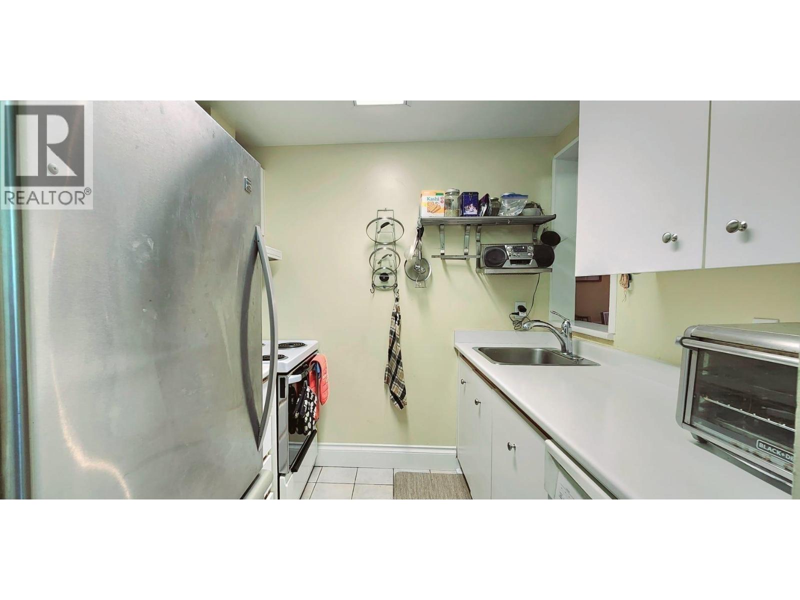 208 811 Helmcken Street, Vancouver, British Columbia  V6Z 1B1 - Photo 4 - R3151367