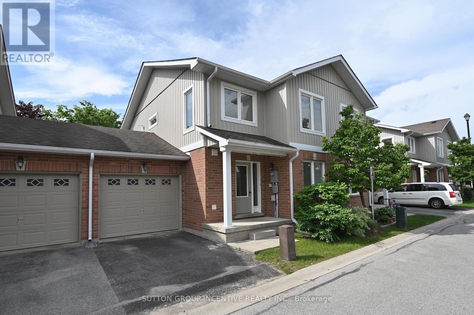 29 - 90 Sovereign's Gate, Barrie, Ontario  L4N 0Y9 - Photo 2 - S13629754