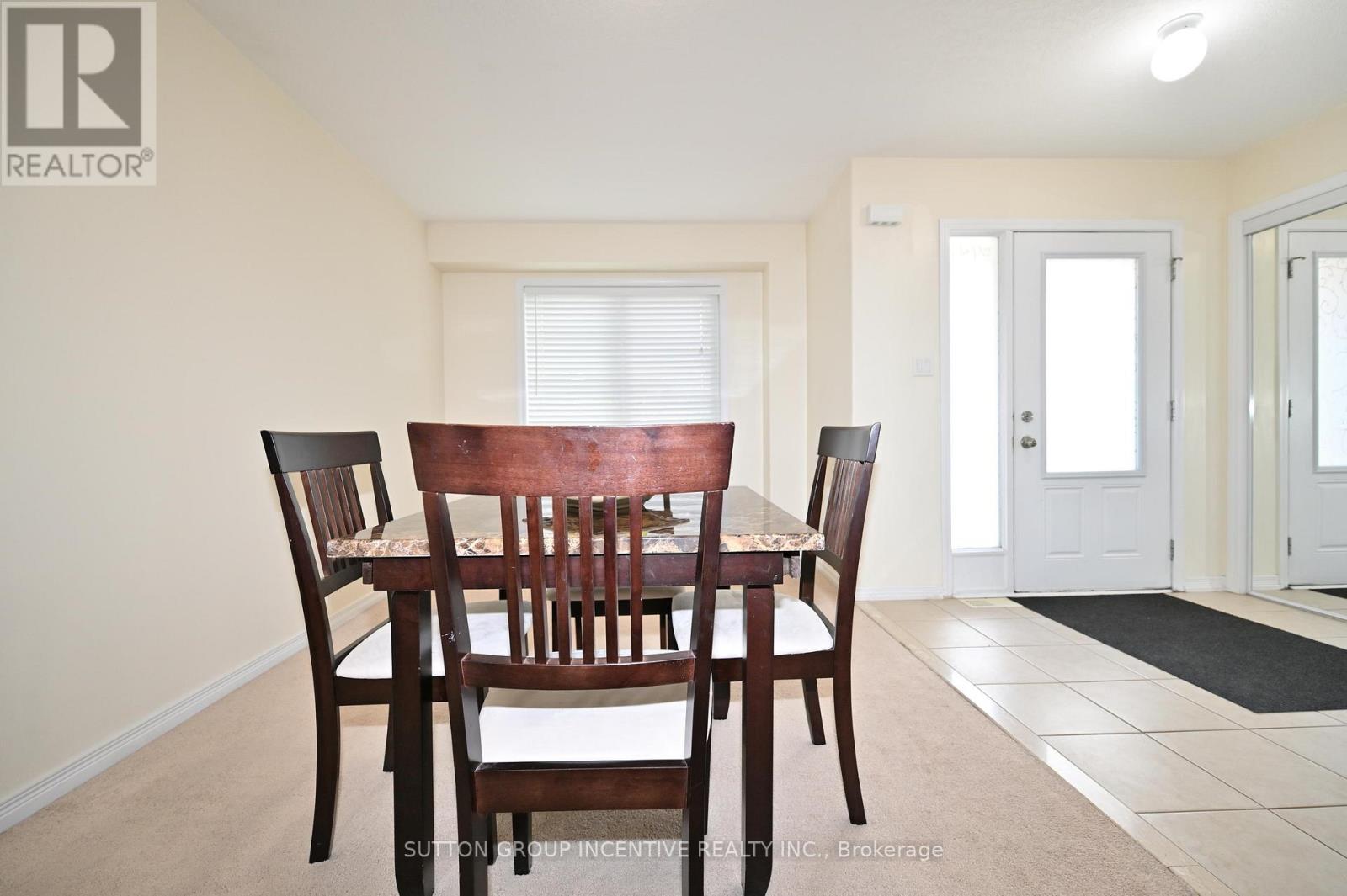29 - 90 Sovereign's Gate, Barrie, Ontario  L4N 0Y9 - Photo 4 - S13629754