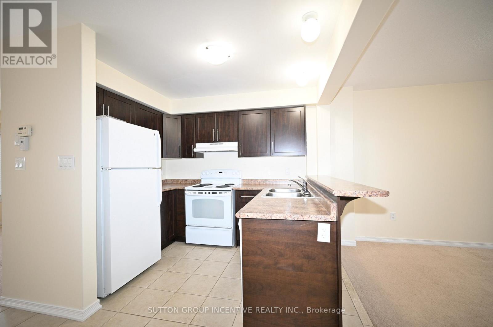 29 - 90 Sovereign's Gate, Barrie, Ontario  L4N 0Y9 - Photo 6 - S13629754
